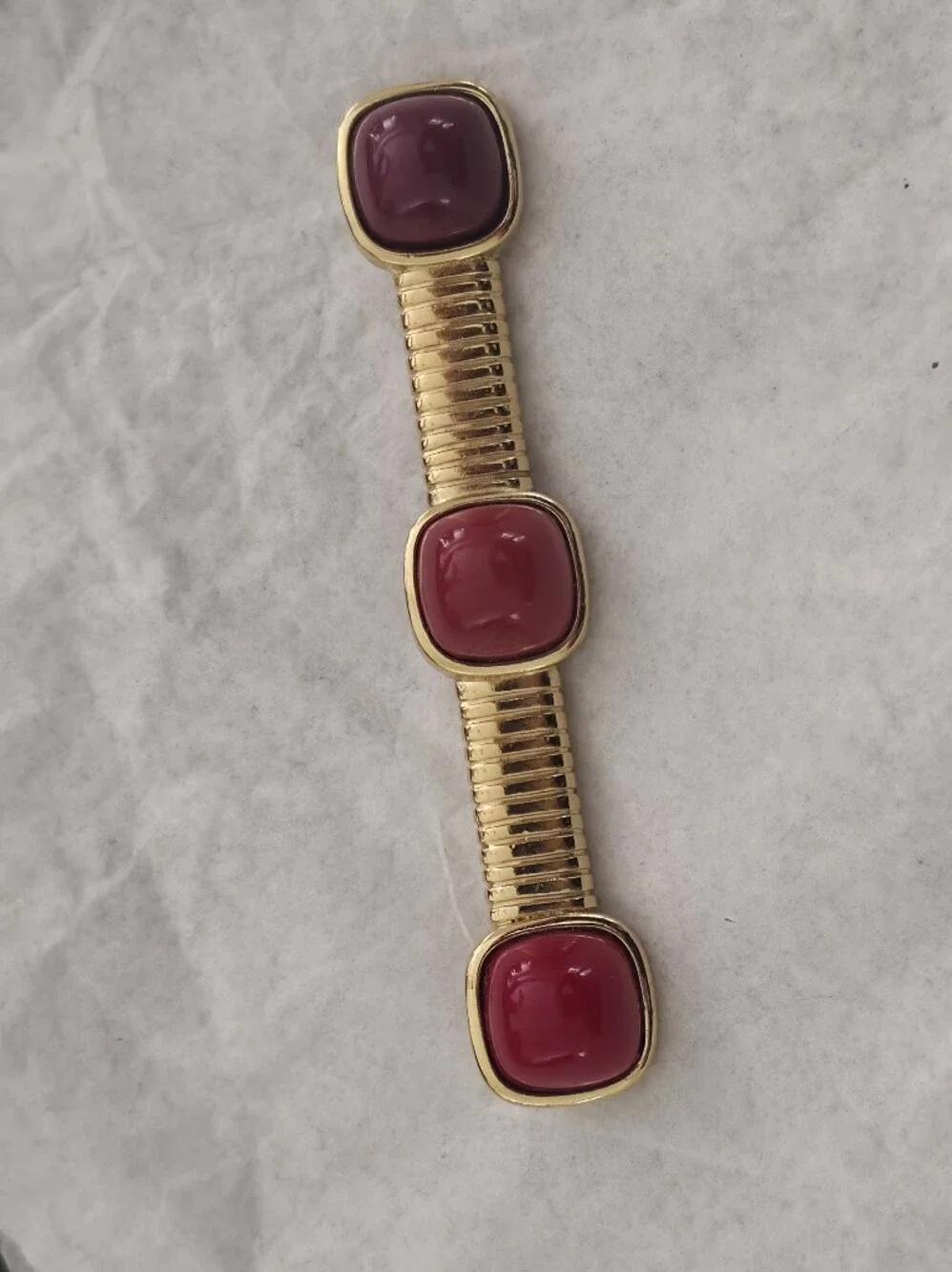 Vintage Gold-Tone Brooch with Gradient Pink Cabochons